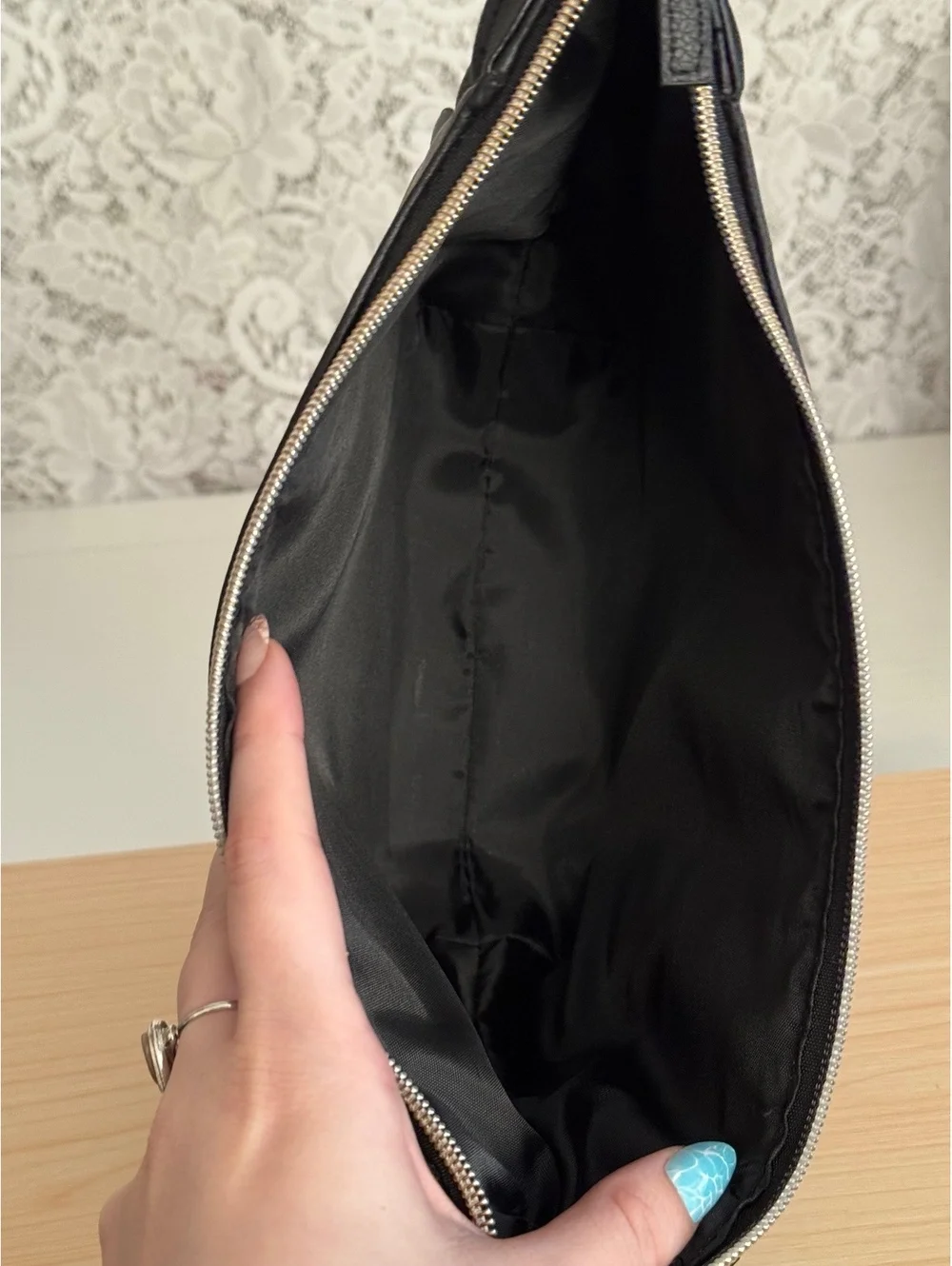 Jeffree Star Cosmetics Black Bat Wing Makeup Bag Cosmetic Case Halloween